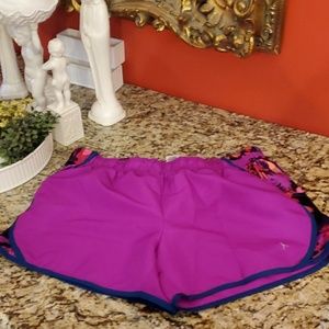 Ladies Danskin Now Shorts